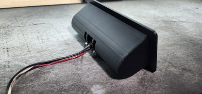 Ion adjustable window bucket